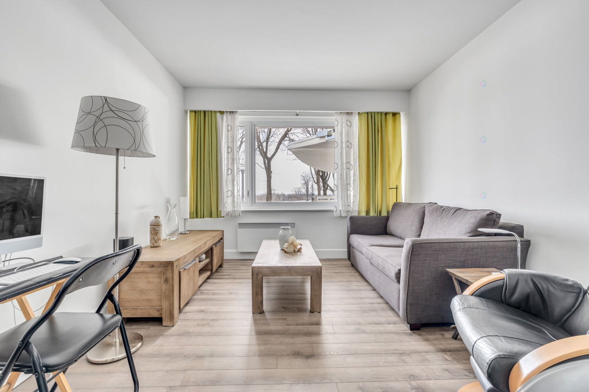 Salon - 10-600 Av. Wilfrid-Laurier, Québec (La Cité-Limoilou), QC - Indoor Photo Showing Living Room