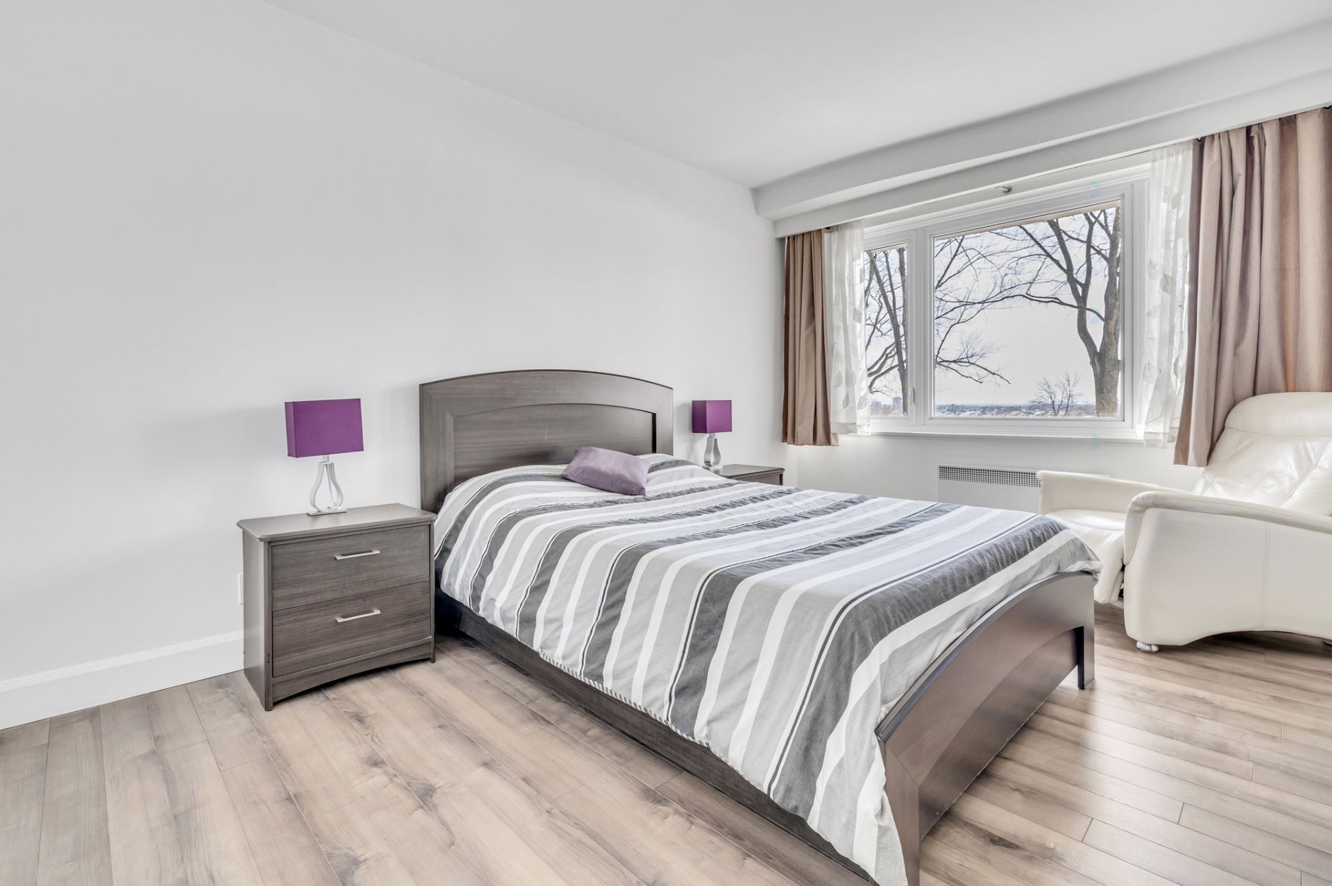 Chambre à coucher principale - 10-600 Av. Wilfrid-Laurier, Québec (La Cité-Limoilou), QC - Indoor Photo Showing Bedroom