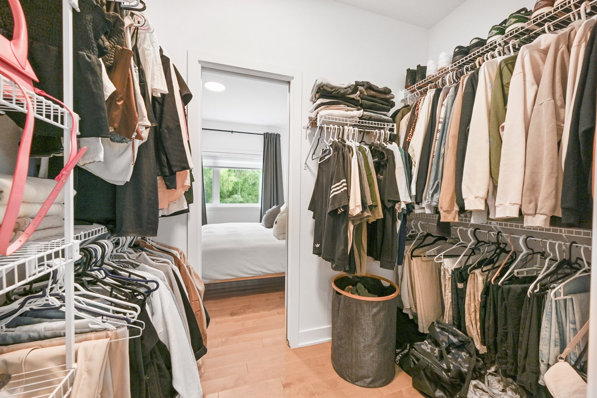 Closet - 94 Rue Paquin, Saint-Jean-Sur-Richelieu, QC - Indoor With Storage