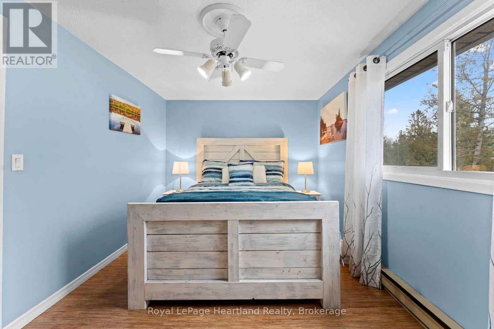 23 Park Road, Goderich (Goderich (Town)), ON - Indoor Photo Showing Other Room