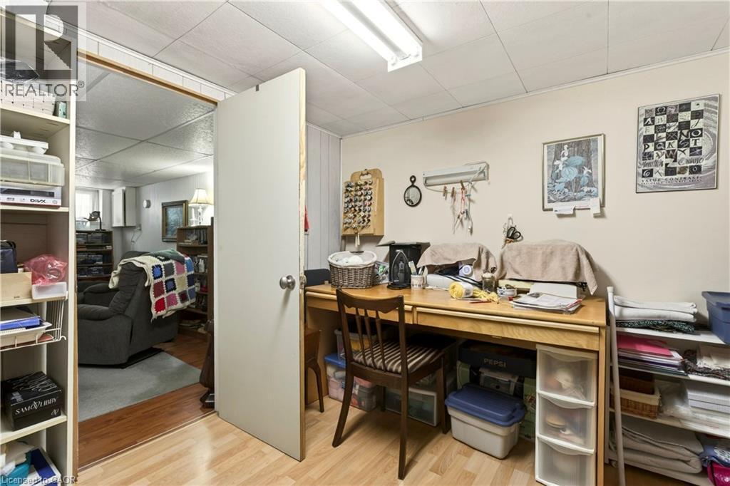 Office with light wood-type flooring and a drop ceiling - 944 Garth Street, Hamilton, ON - Indoor