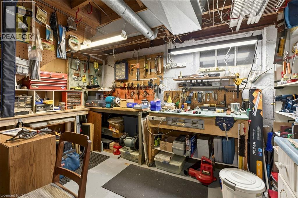 944 Garth Street, Hamilton, ON - Indoor Photo Showing Other Room