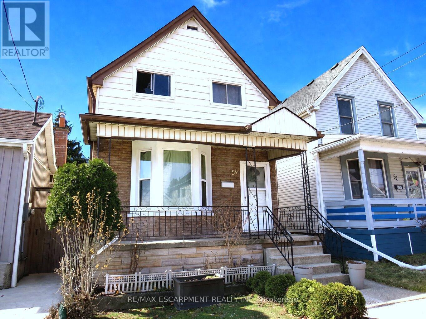 54 Edinburgh Avenue, Hamilton, ON - Outdoor With Deck Patio Veranda