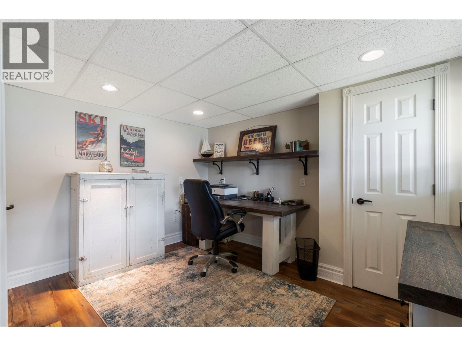 82 Montcalm Crescent, Sicamous, BC - Indoor