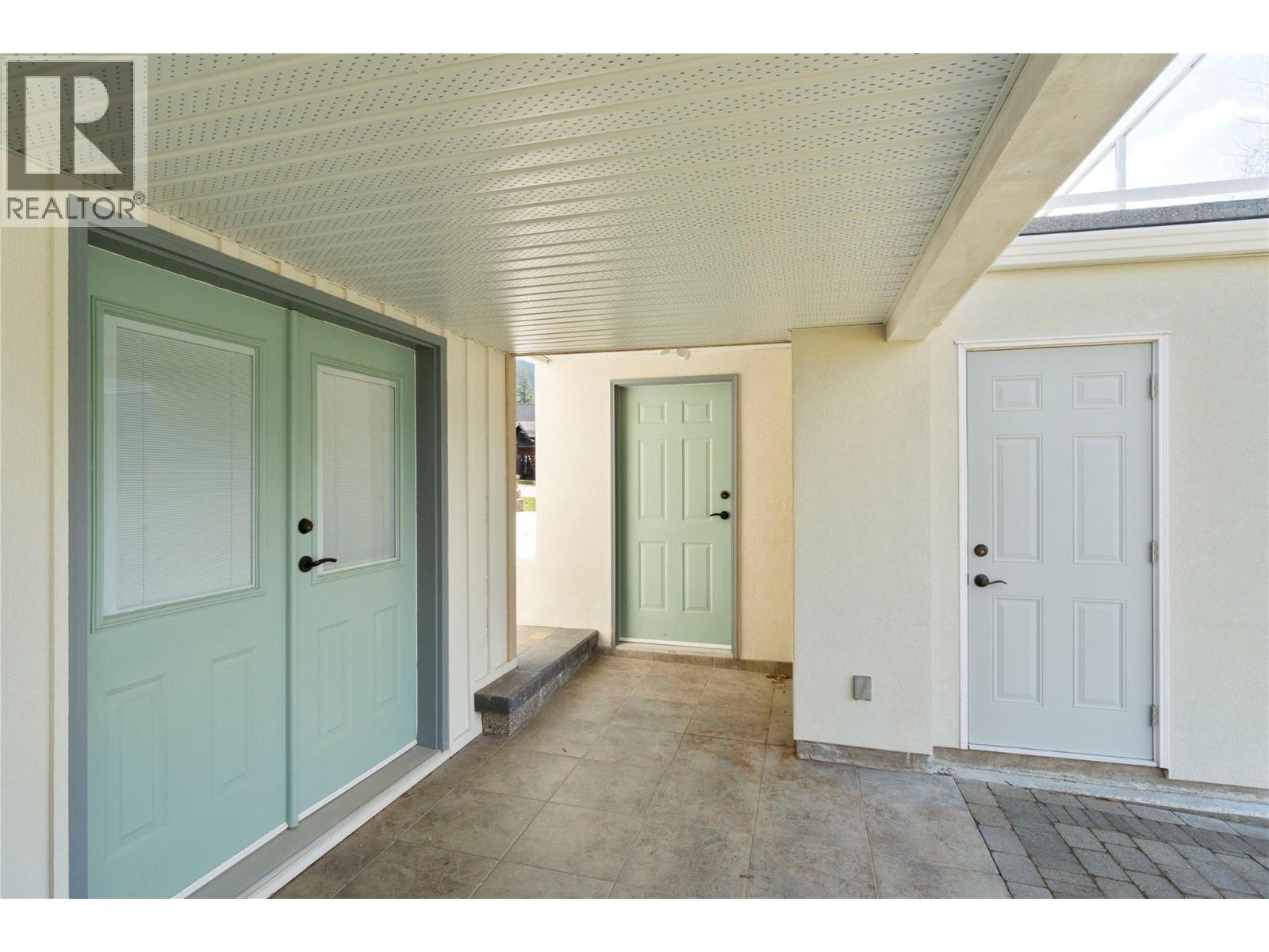 82 Montcalm Crescent, Sicamous, BC - Photo Showing Other Room