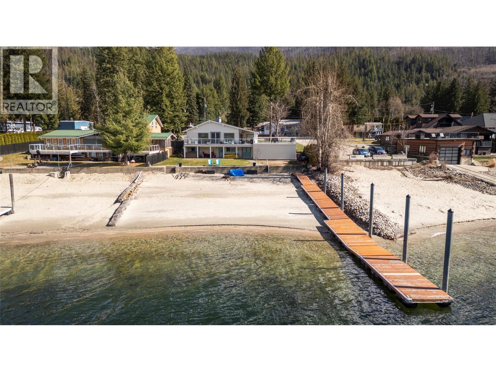 82 Montcalm Crescent, Sicamous, BC - Outdoor With Body Of Water With View