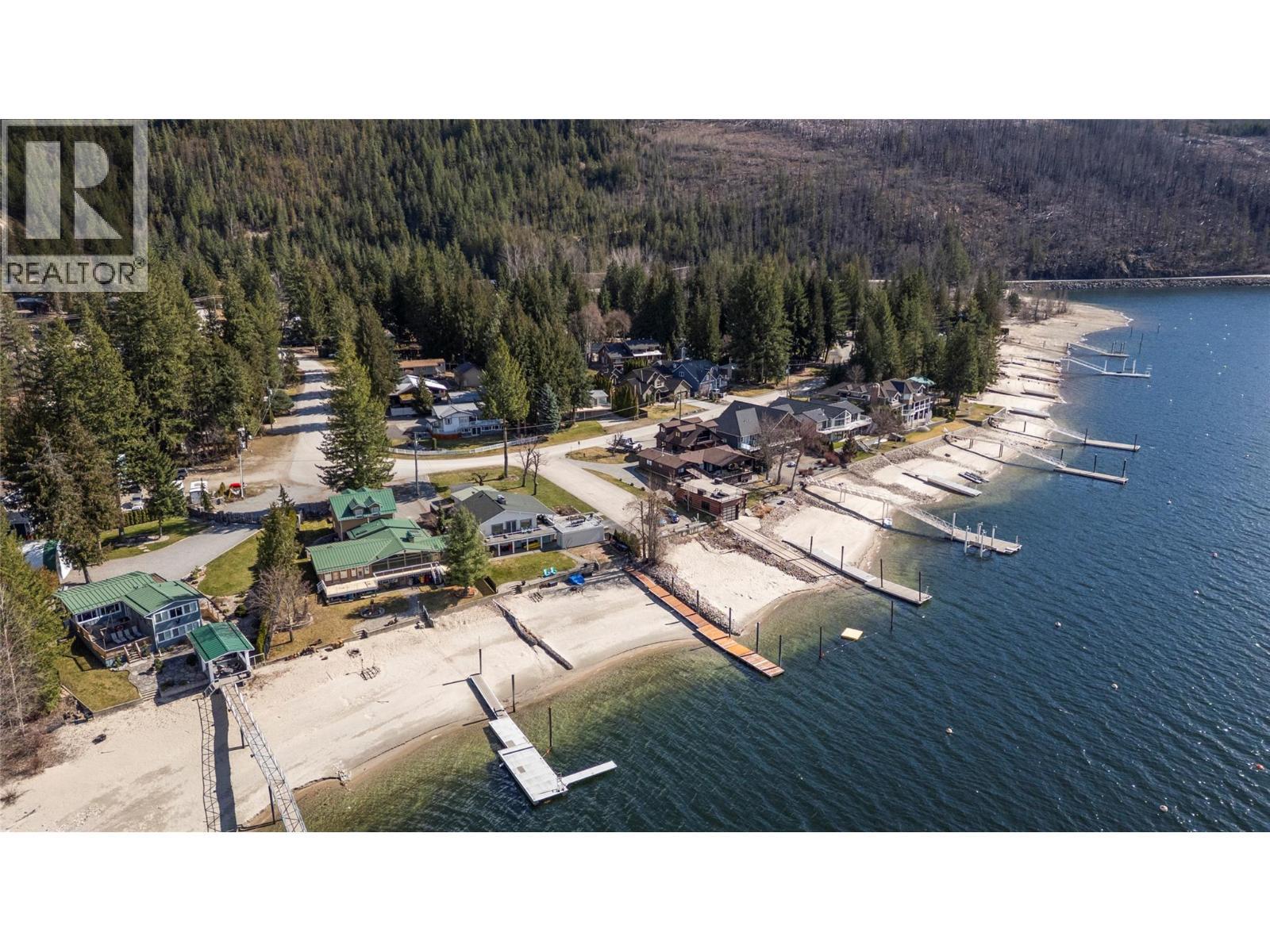 82 Montcalm Crescent, Sicamous, BC - Outdoor With Body Of Water With View