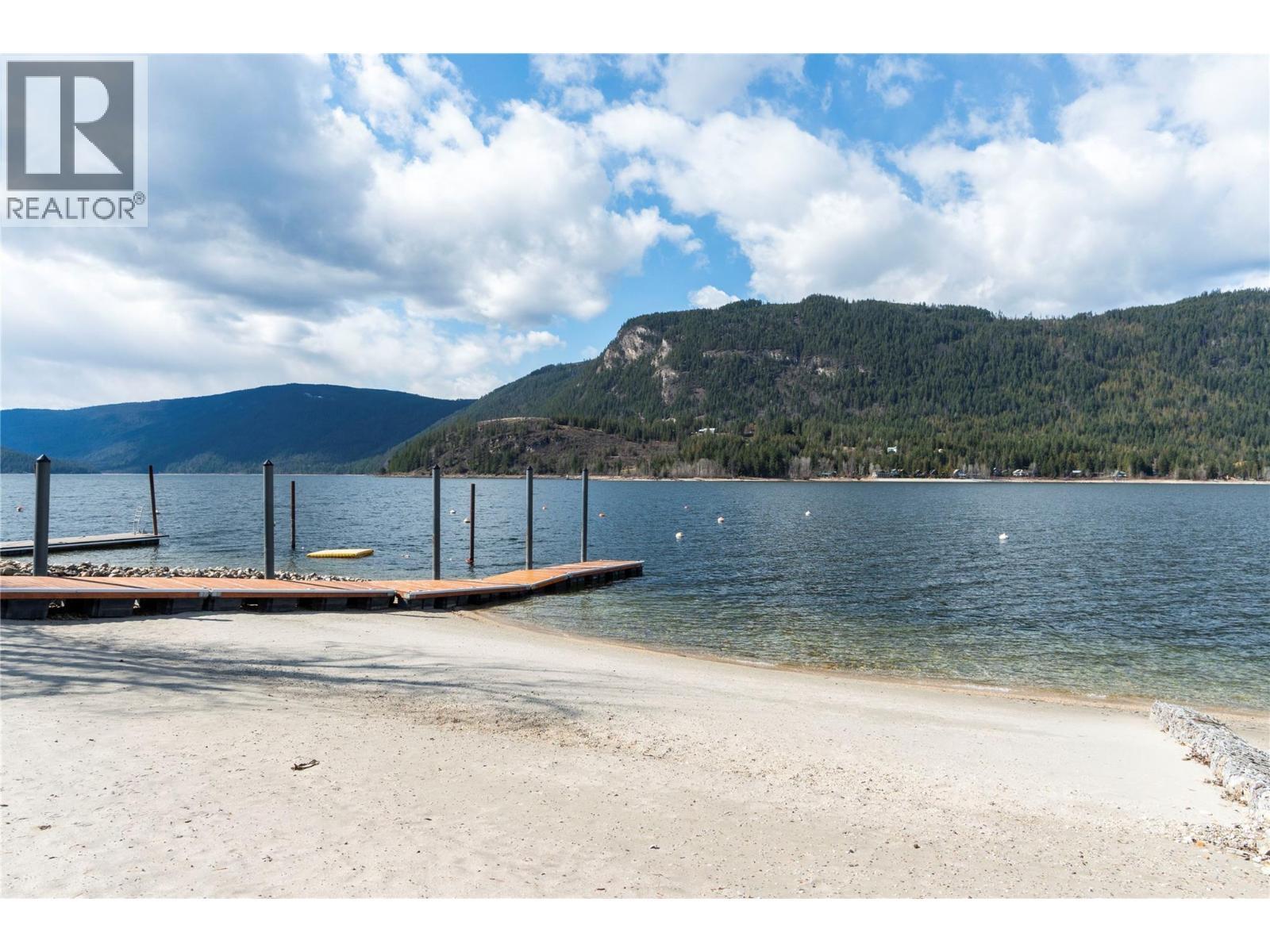 82 Montcalm Crescent, Sicamous, BC - Outdoor With Body Of Water With View