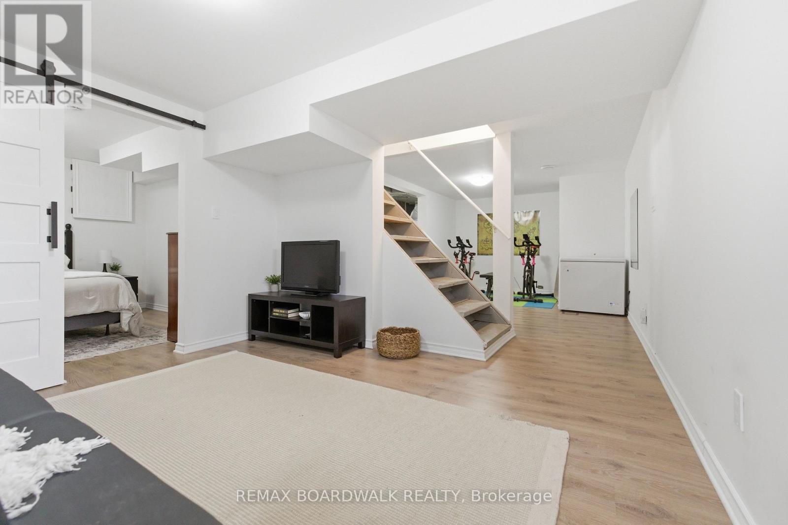 1250 Notting Hill Avenue, Ottawa, ON - Indoor Photo Showing Other Room