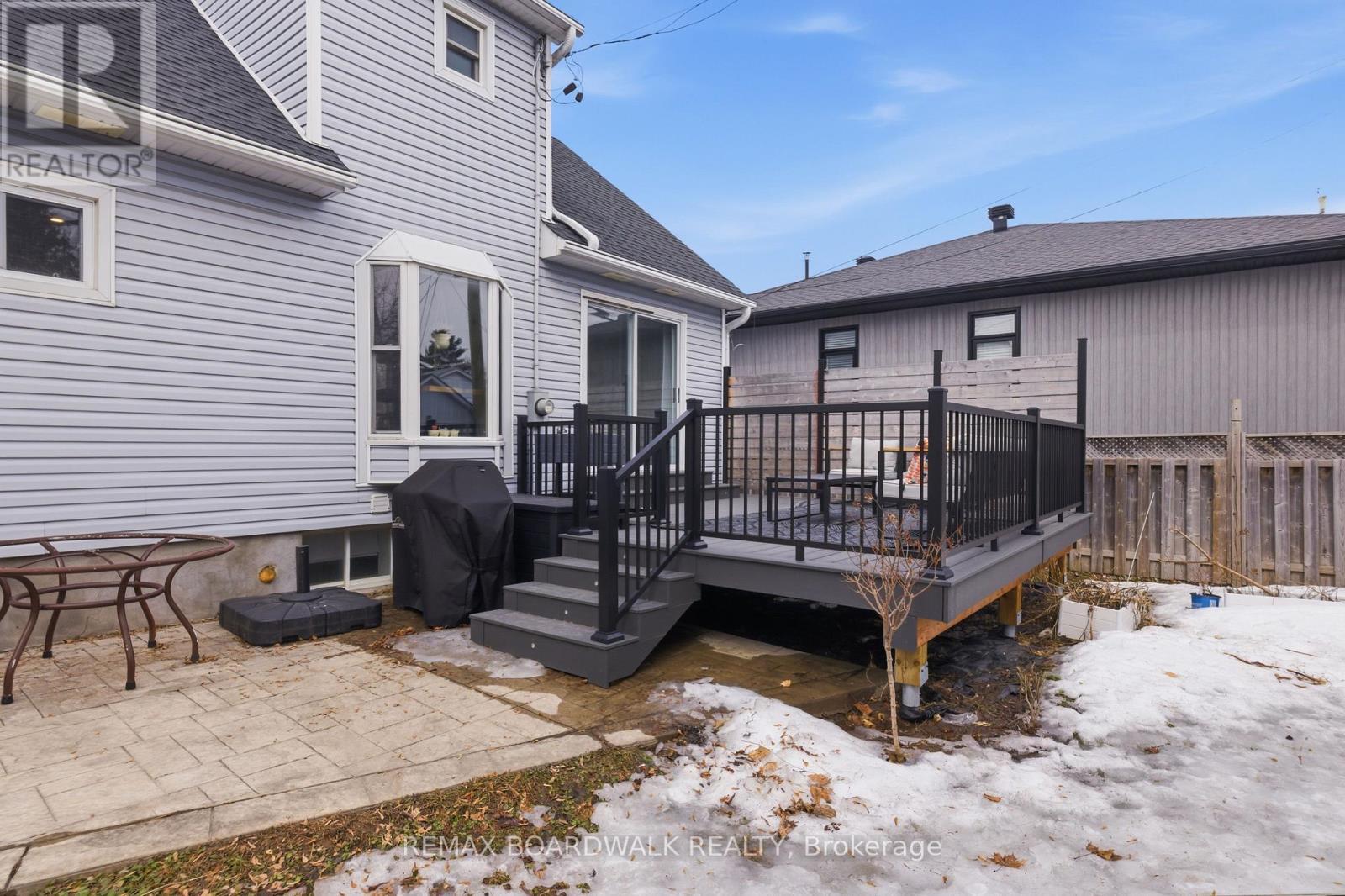 1250 Notting Hill Avenue, Ottawa, ON - Outdoor With Deck Patio Veranda With Exterior