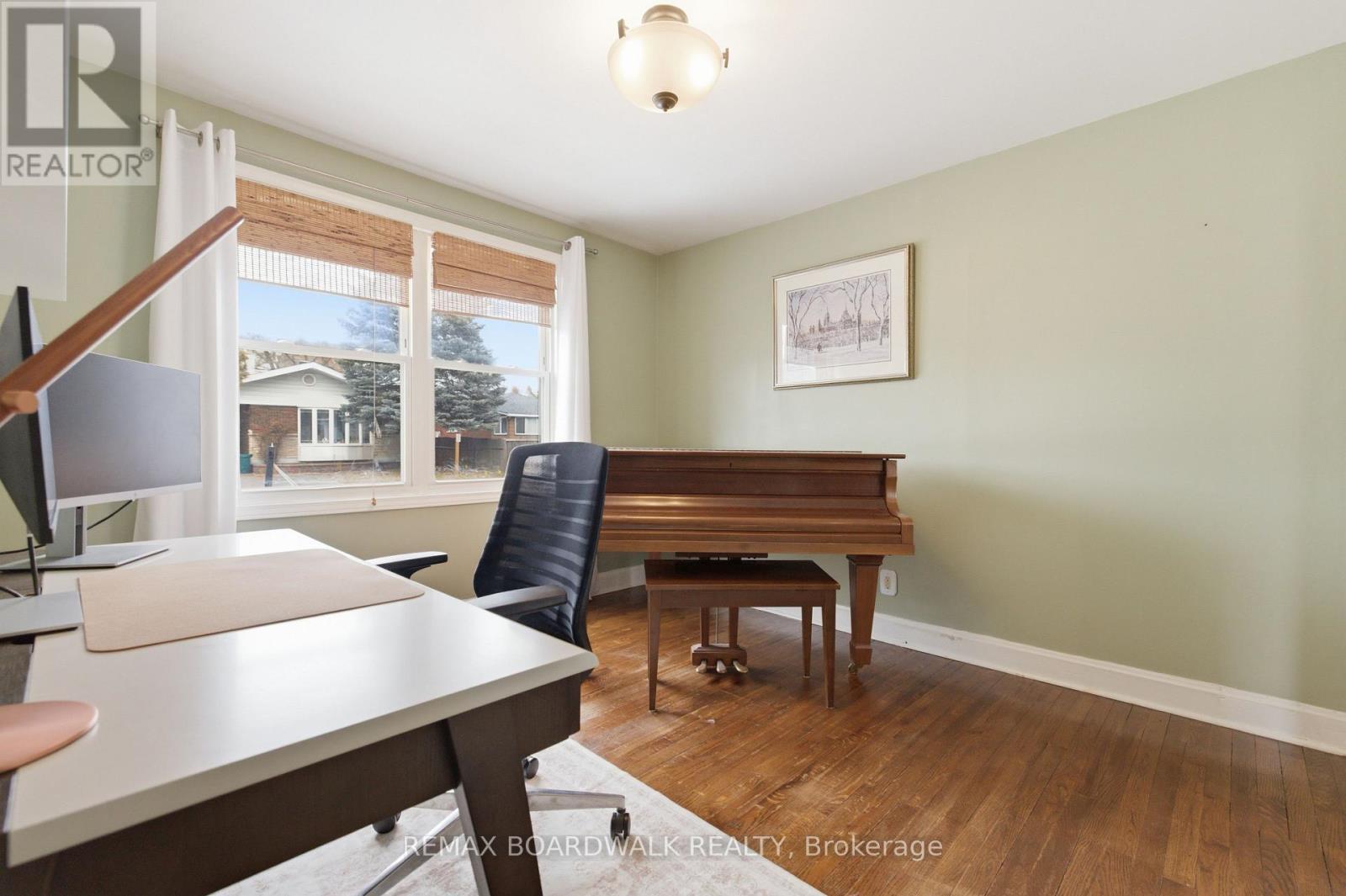 1250 Notting Hill Avenue, Ottawa, ON - Indoor Photo Showing Office