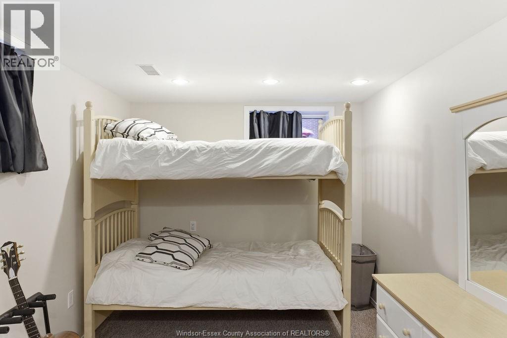 13132 Walker Sideroad, Essex, ON - Indoor Photo Showing Bedroom