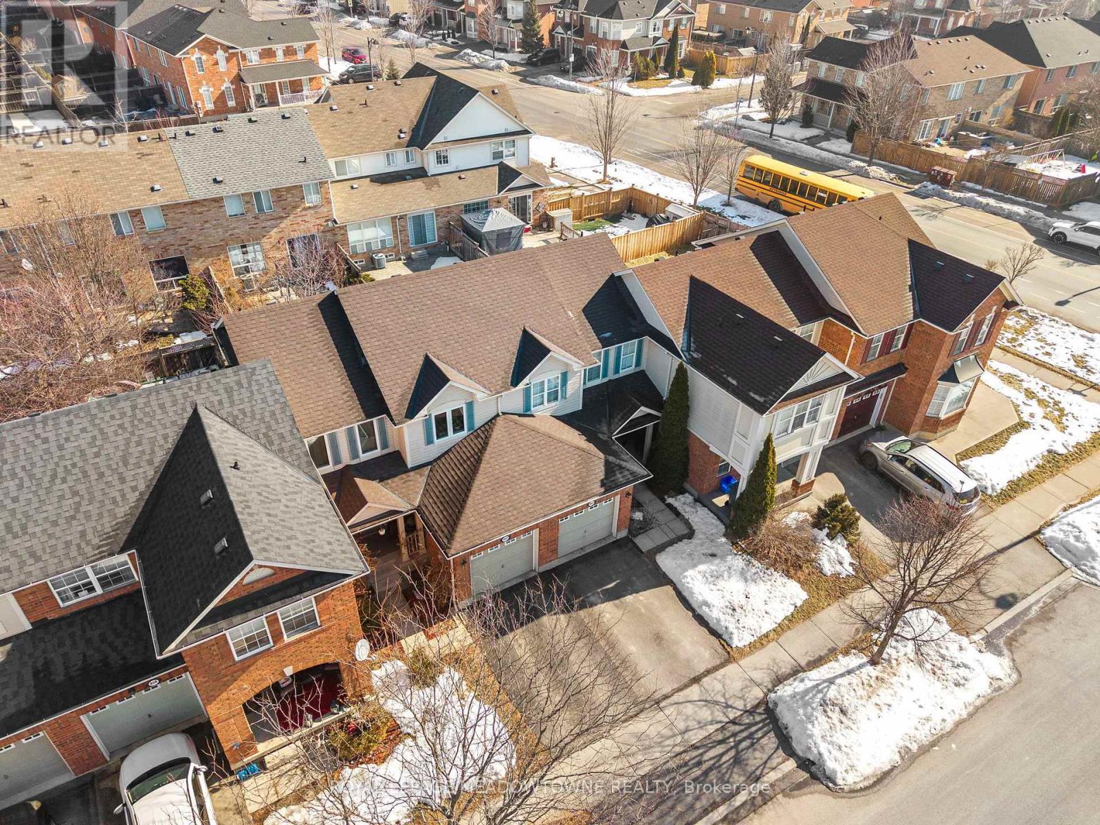 862 Stark Circle, Milton, ON - Outdoor