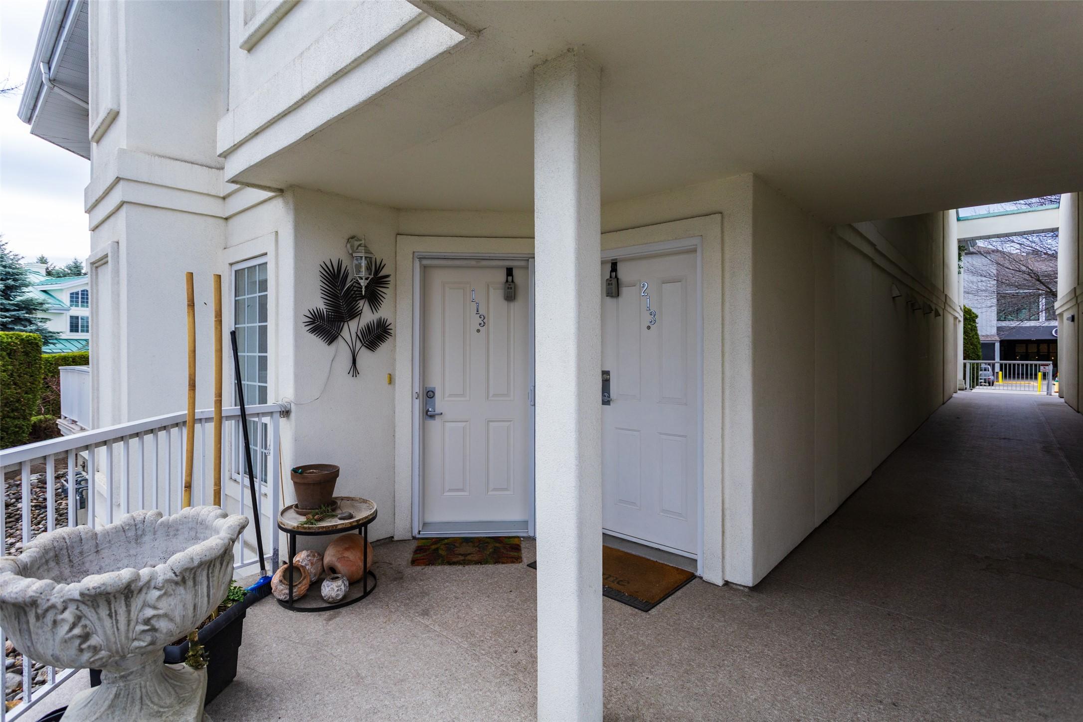 113-2350 Stillingfleet Road, Kelowna, BC - Outdoor With Exterior