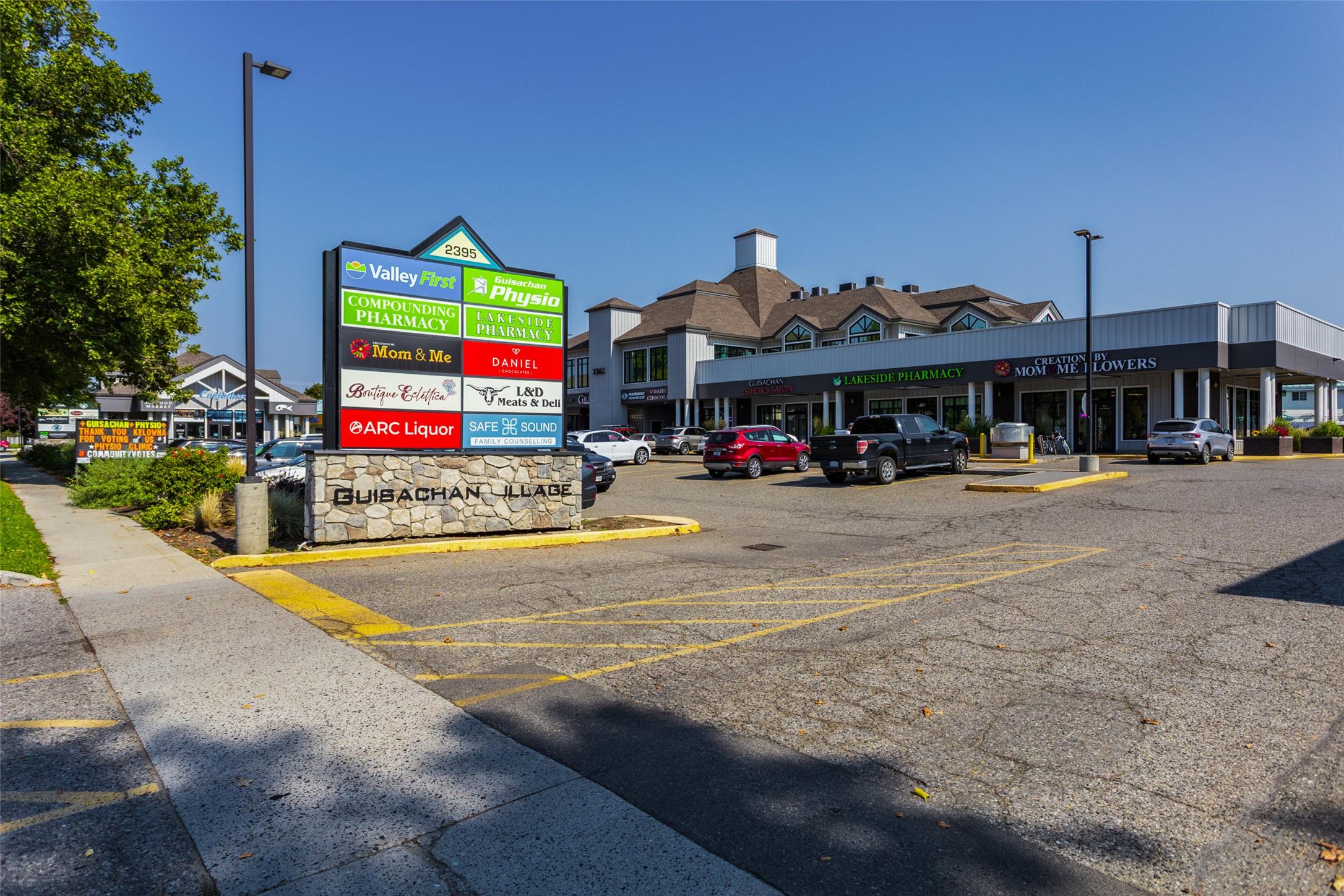 113-2350 Stillingfleet Road, Kelowna, BC - Outdoor