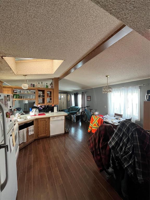 Kitchen/Dining Area - 46 Reader Street, The Pas, MB
