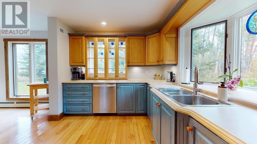 200 Watson Rd, Echo Bay, ON - Indoor Photo Showing Kitchen With Double Sink
