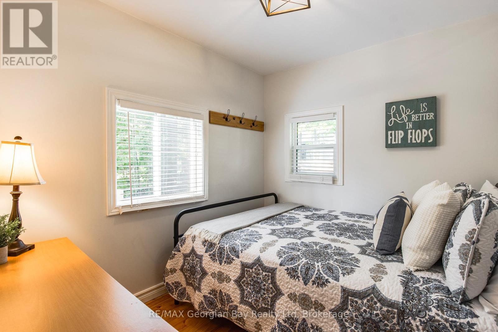 369 Tiny Beaches Road S, Tiny, ON - Indoor Photo Showing Bedroom