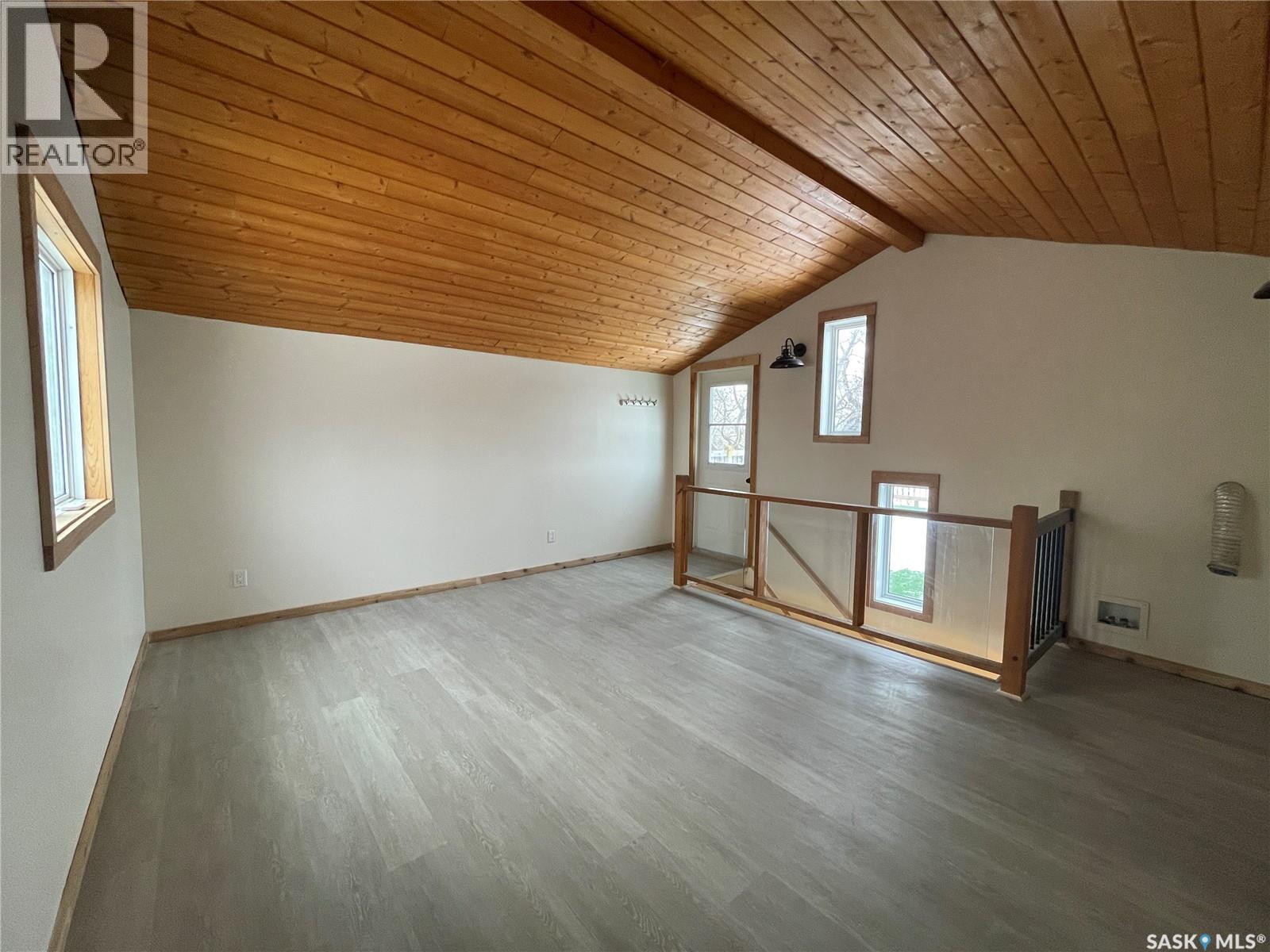 608 Whyte Street, Loreburn, SK - Indoor Photo Showing Other Room