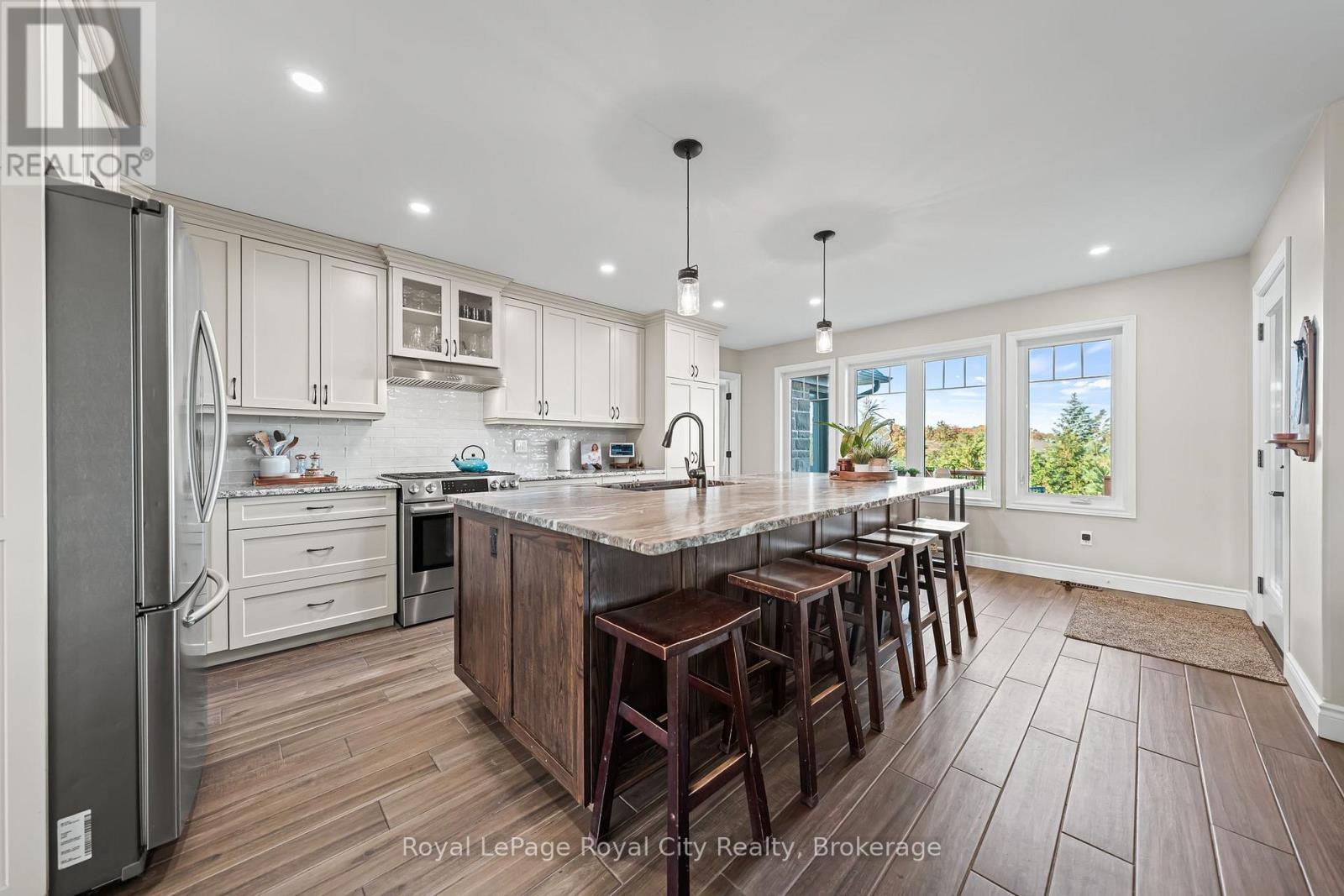 103 Marshall Heights Road, West Grey, ON - Indoor Photo Showing Kitchen With Upgraded Kitchen