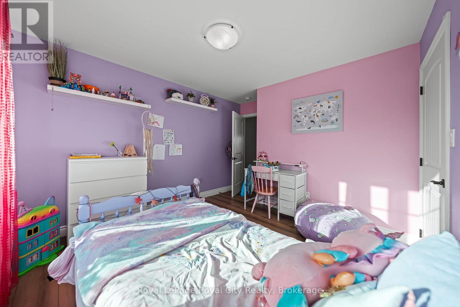103 Marshall Heights Road, West Grey, ON - Indoor Photo Showing Bedroom