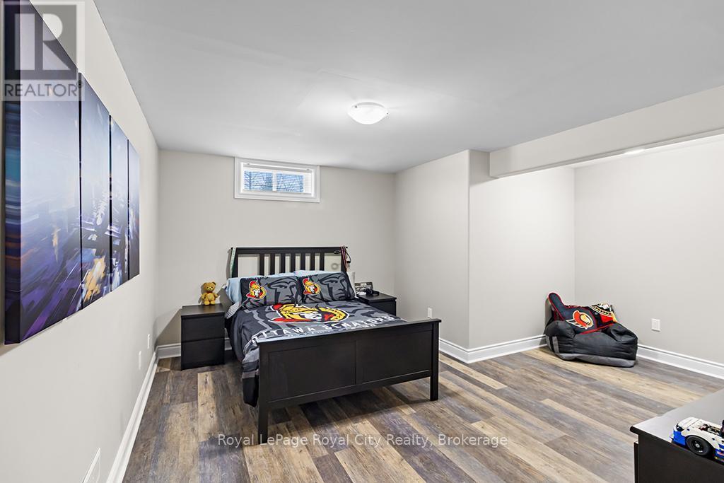 103 Marshall Heights Road, West Grey, ON - Indoor Photo Showing Bedroom