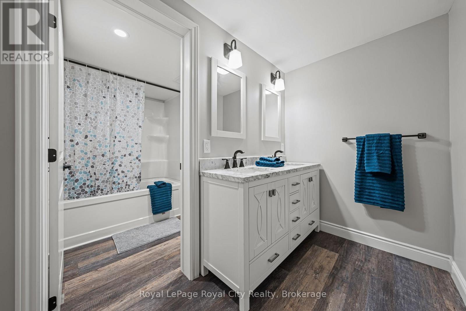 Basement 5 pc Bathroom - 103 Marshall Heights Road, West Grey, ON - Indoor