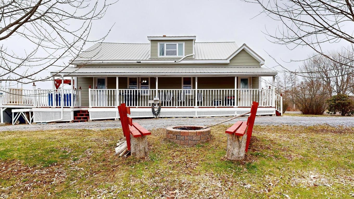 953 Middle Road, North Williamston, NS