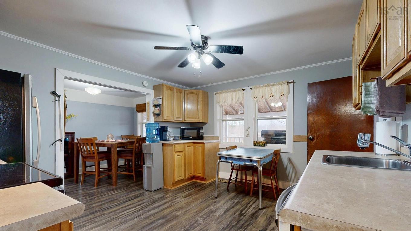 953 Middle Road, North Williamston, NS