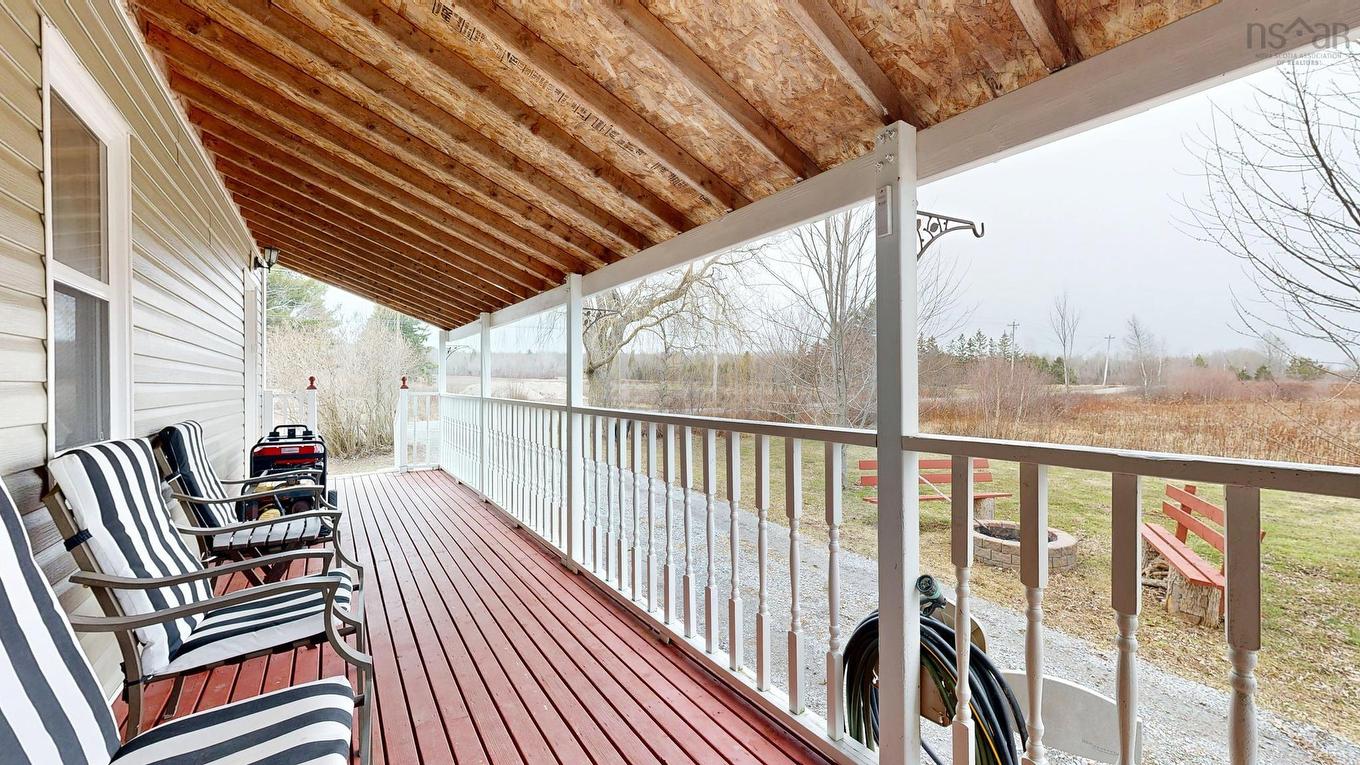 953 Middle Road, North Williamston, NS