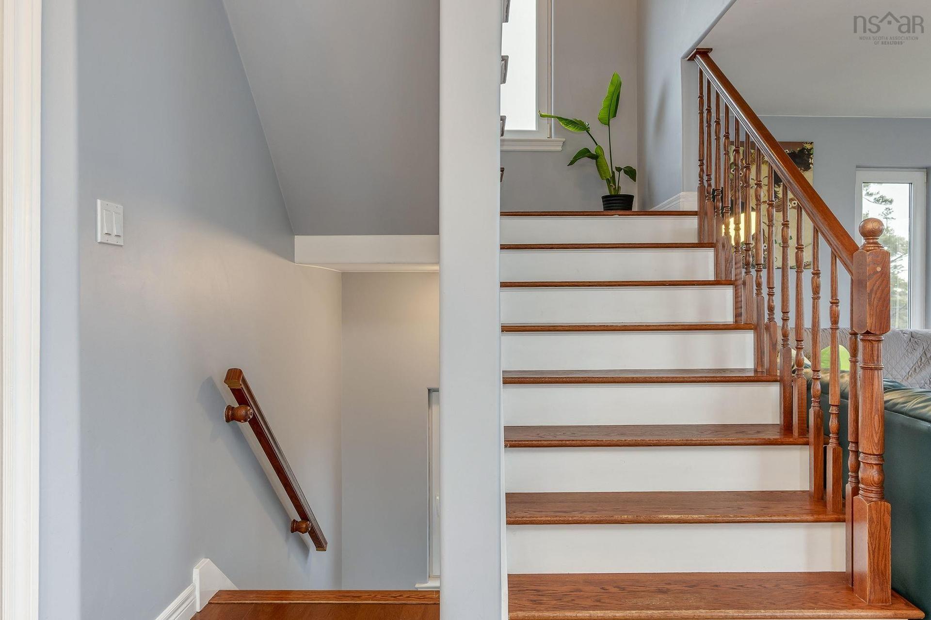 31 Limestone Avenue, Fall River, NS