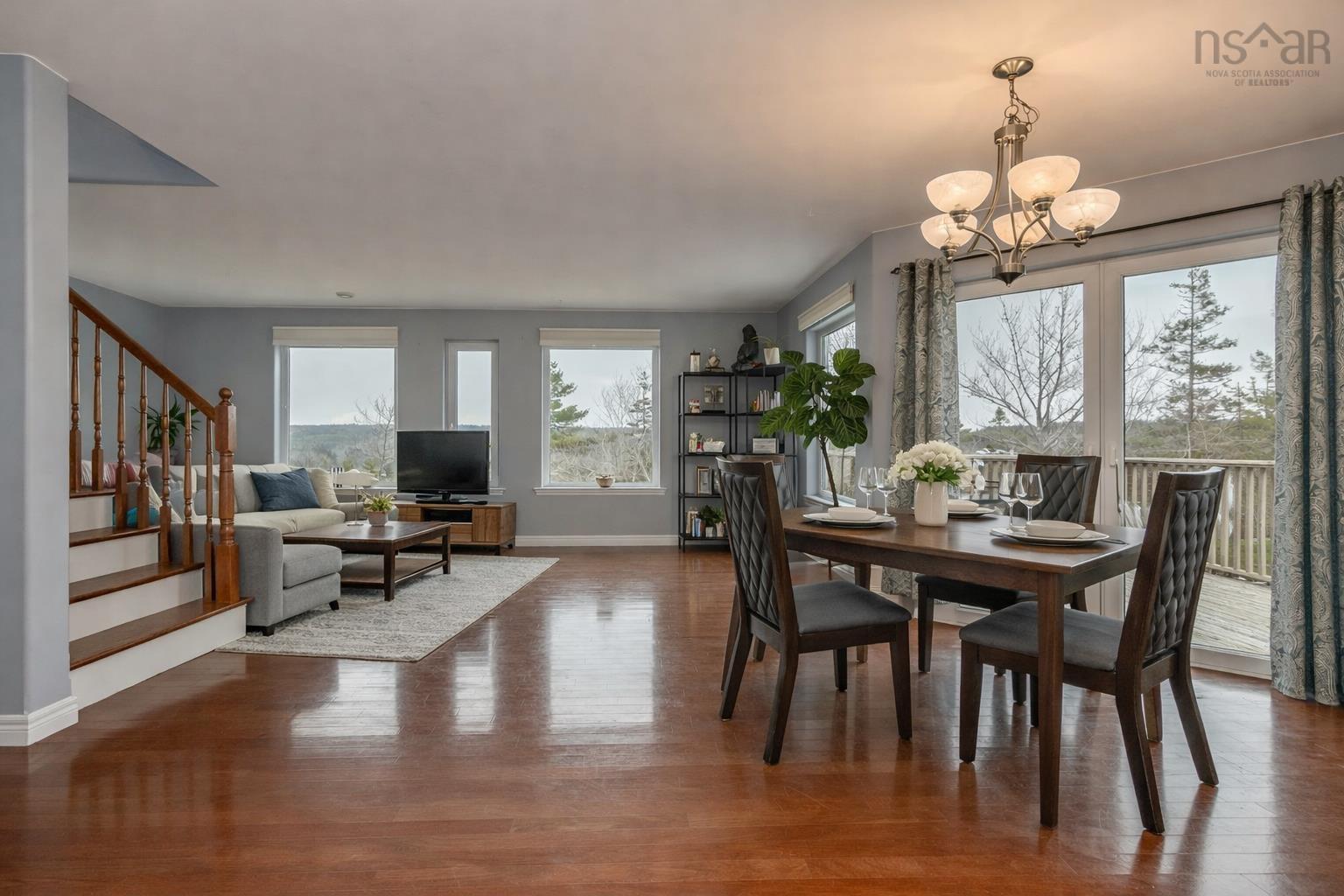 31 Limestone Avenue, Fall River, NS