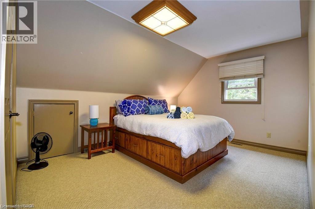 37C Cedar Drive, Turkey Point, ON - Indoor Photo Showing Bedroom