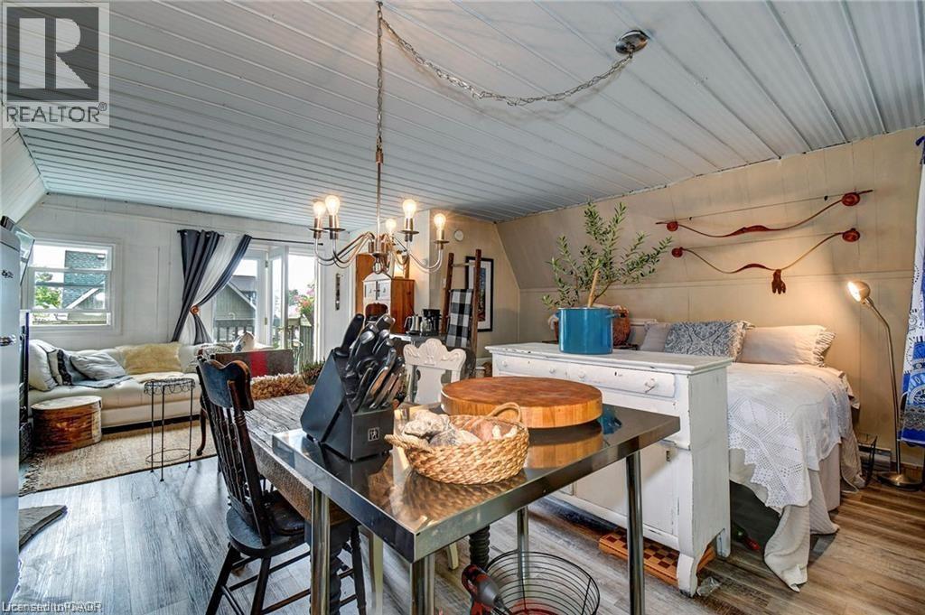 37C Cedar Drive, Turkey Point, ON - Indoor