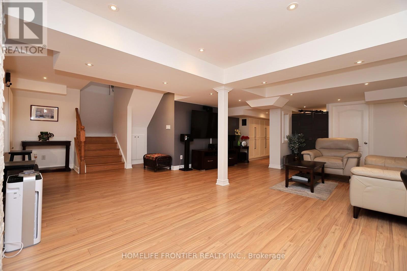 3213 Escada Drive, Mississauga, ON - Indoor