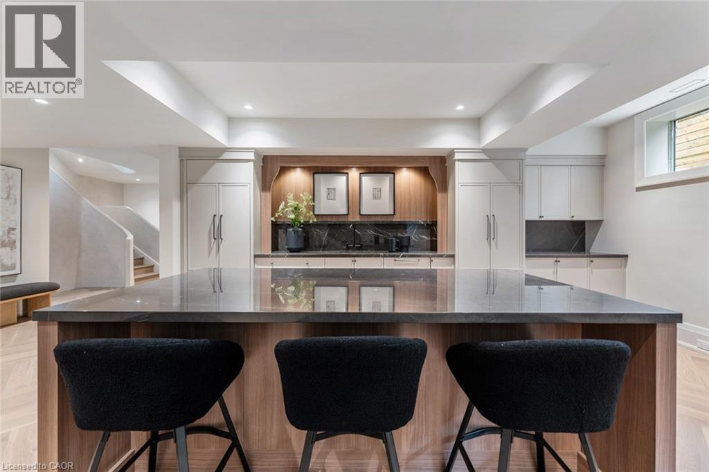 304 Pomona Avenue, Burlington, ON - Indoor