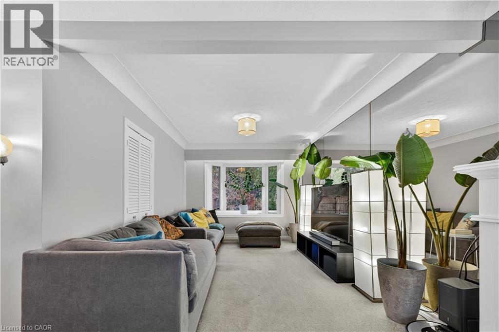 195 Wilton Street, Burlington, ON - Indoor