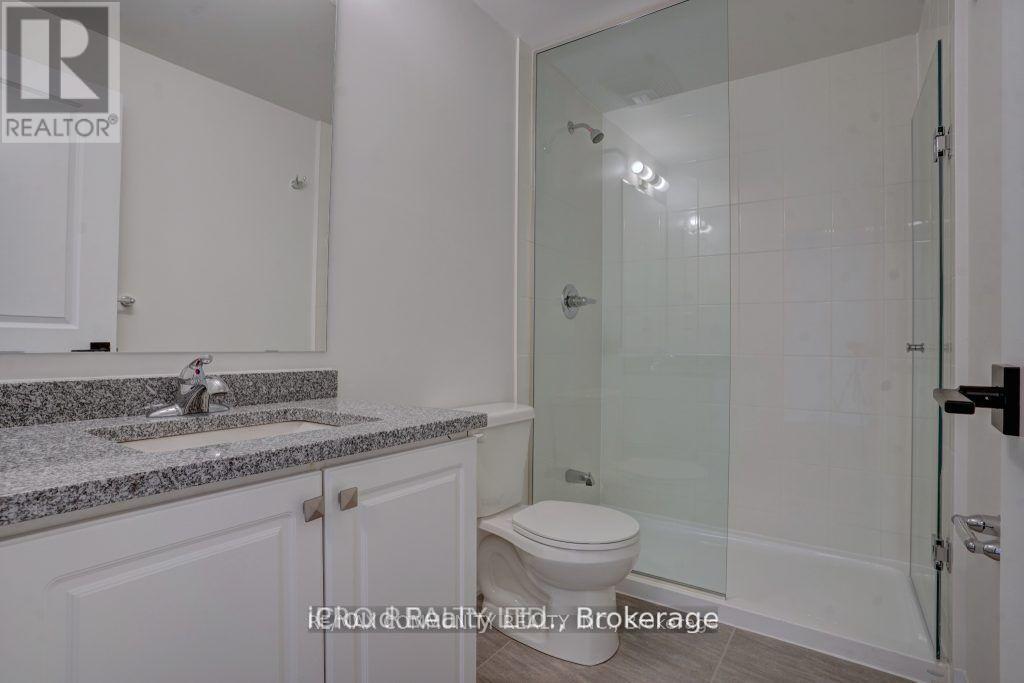 114 - 2635 William Jackson Drive, Pickering, ON - Indoor Photo Showing Bathroom