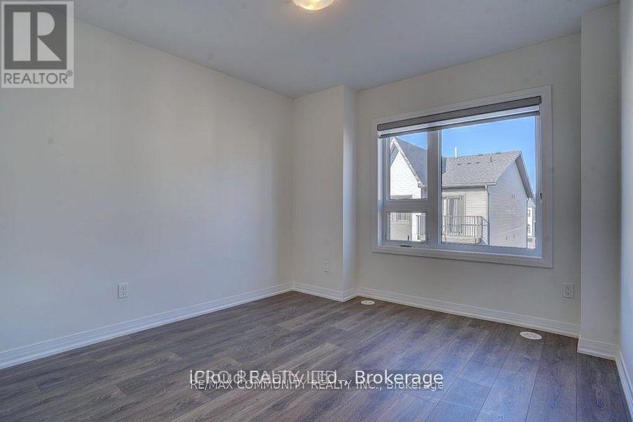 114 - 2635 William Jackson Drive, Pickering, ON - Indoor Photo Showing Other Room