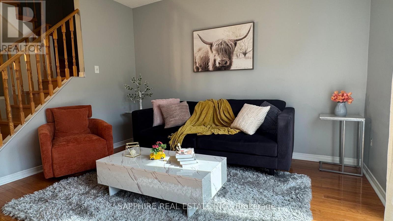 Family Room - 3255 Redpath Circle, Mississauga, ON - Indoor Photo Showing Living Room