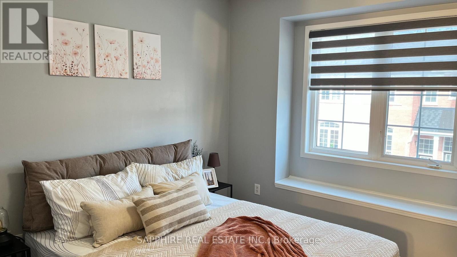 3rd Bedroom - 3255 Redpath Circle, Mississauga, ON - Indoor Photo Showing Bedroom