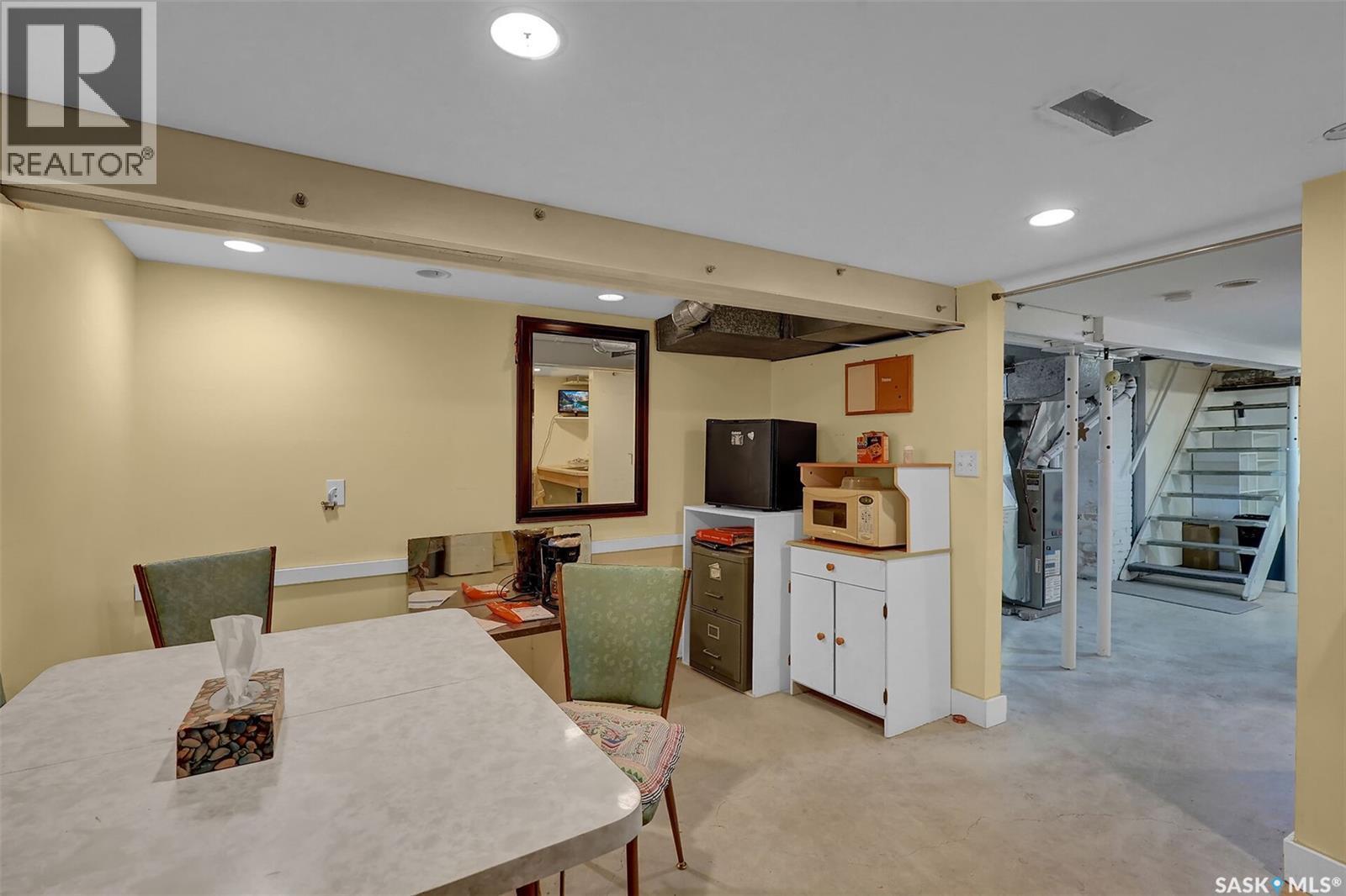 3230 13Th Avenue, Regina, SK