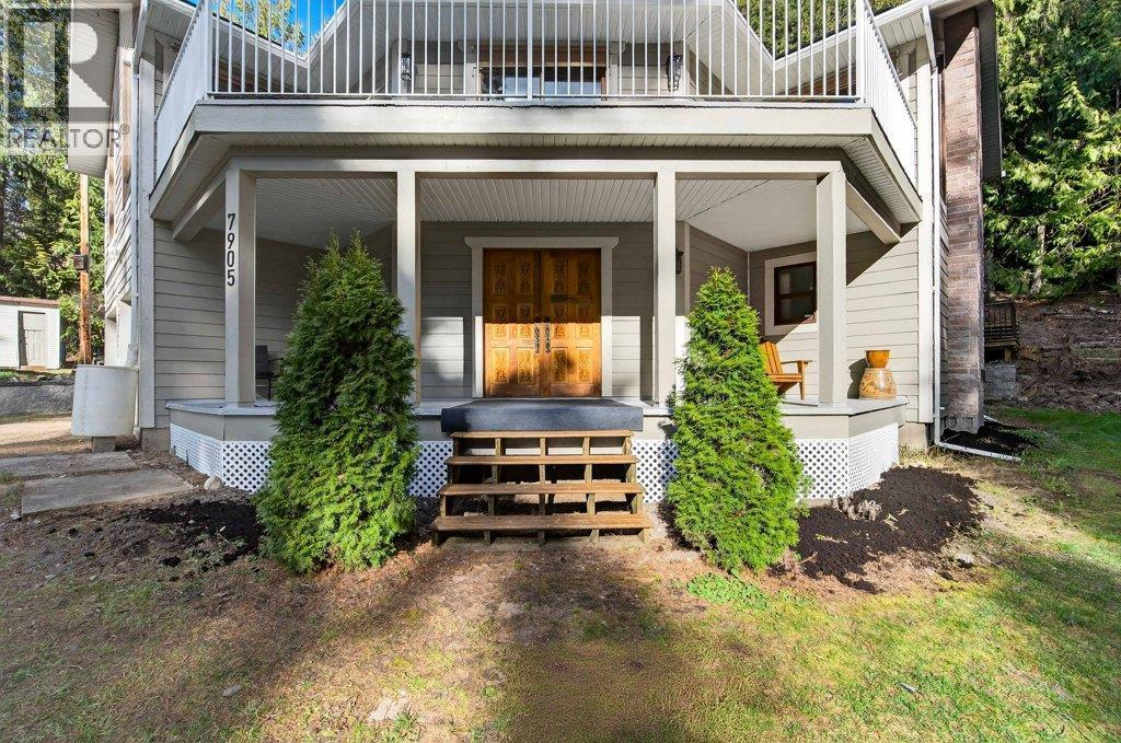 7905 97A Highway, Mara, BC - Outdoor With Deck Patio Veranda