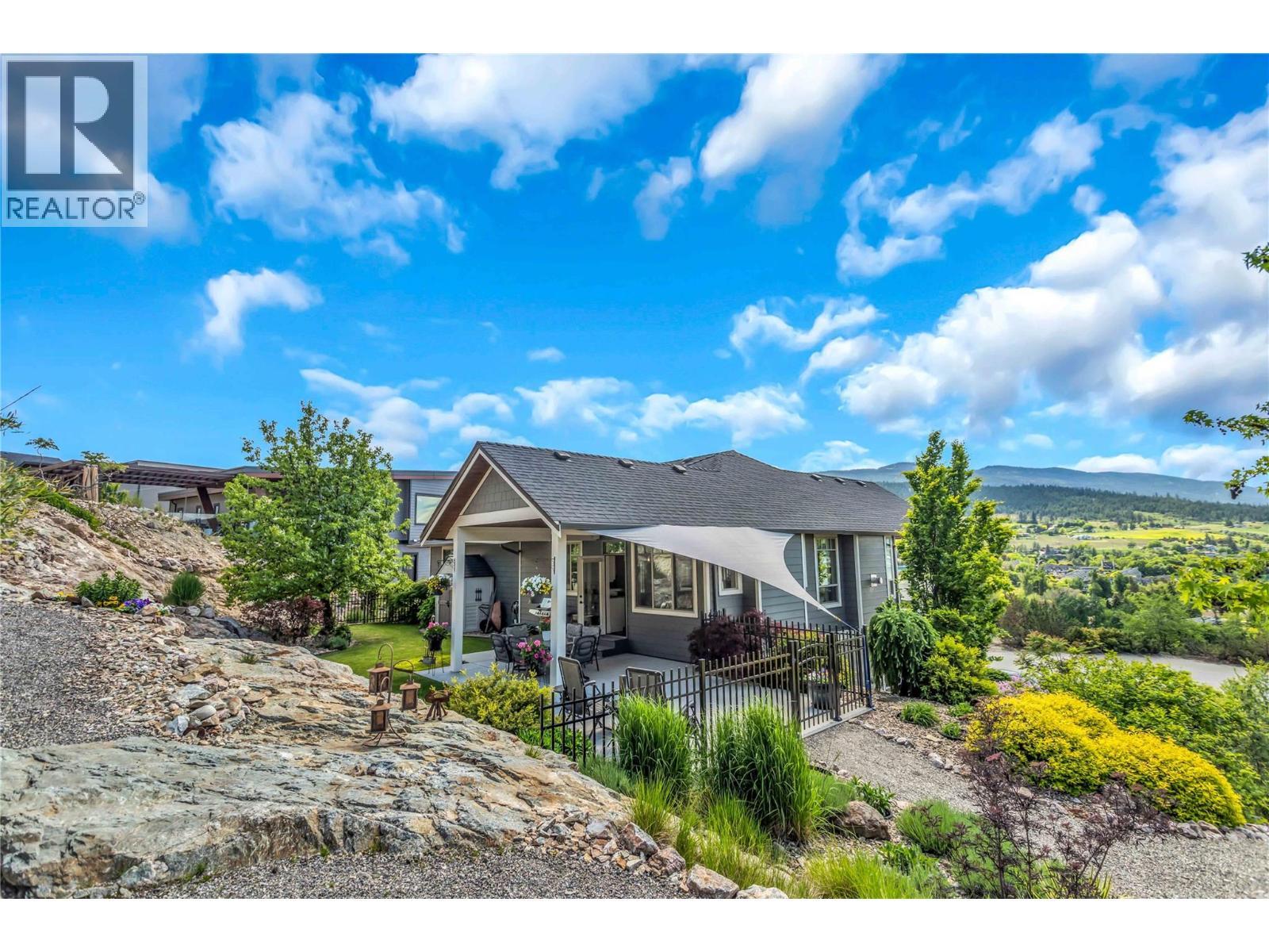 Natural Rock Wall - 8780 Braeburn Drive, Coldstream, BC - Outdoor