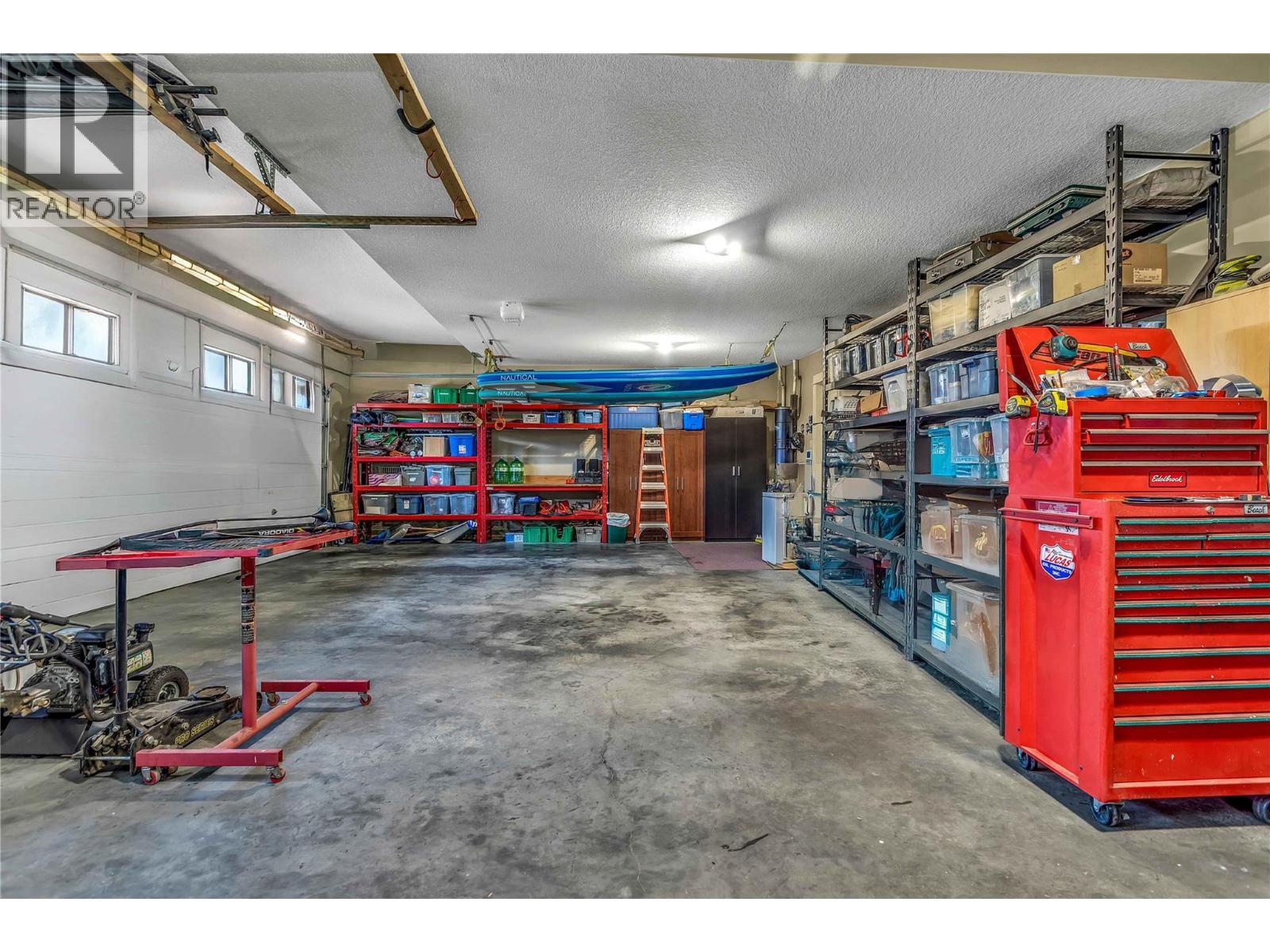 8780 Braeburn Drive, Coldstream, BC - Indoor Photo Showing Garage