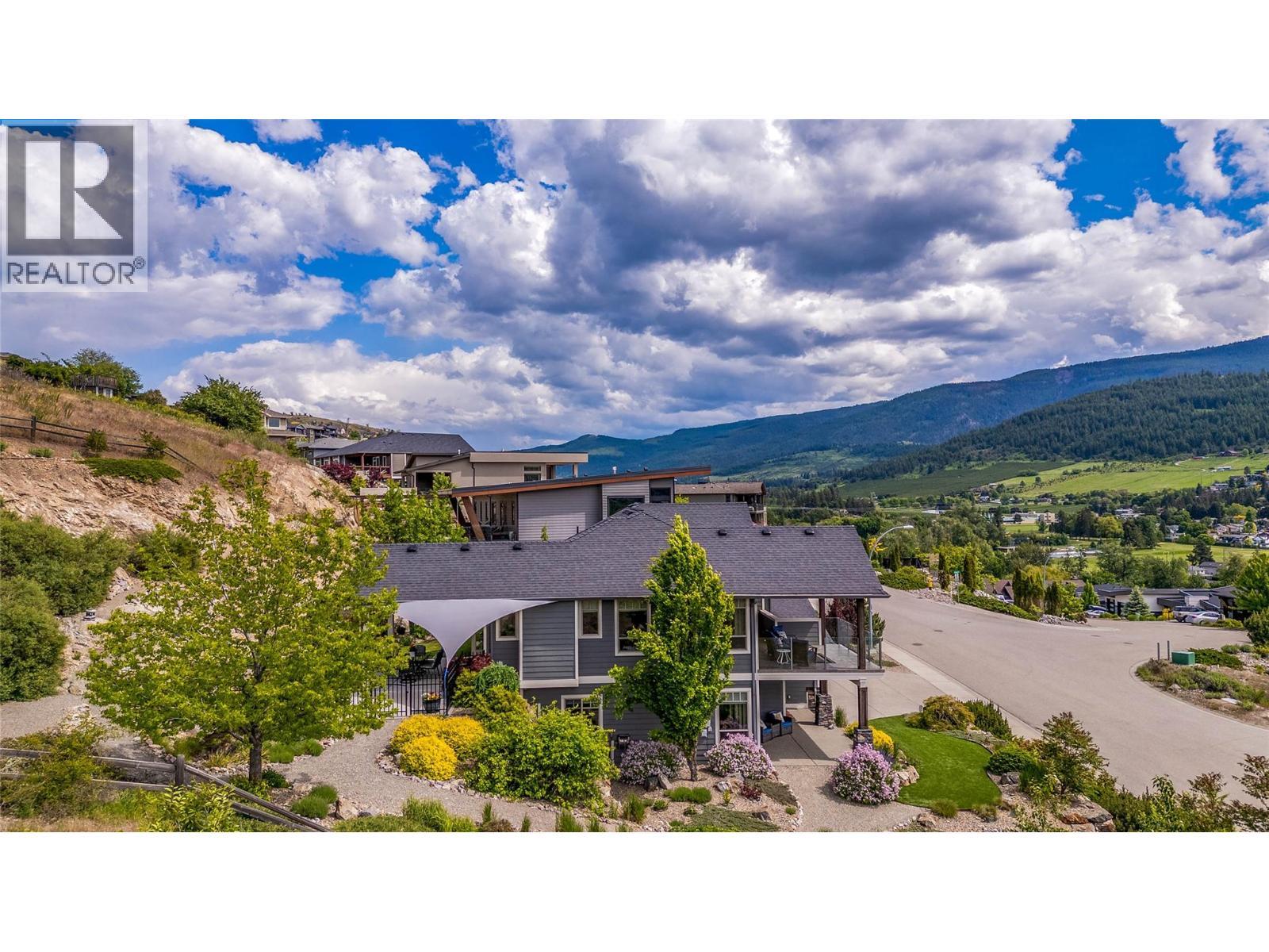 8780 Braeburn Drive, Coldstream, BC - Outdoor With View