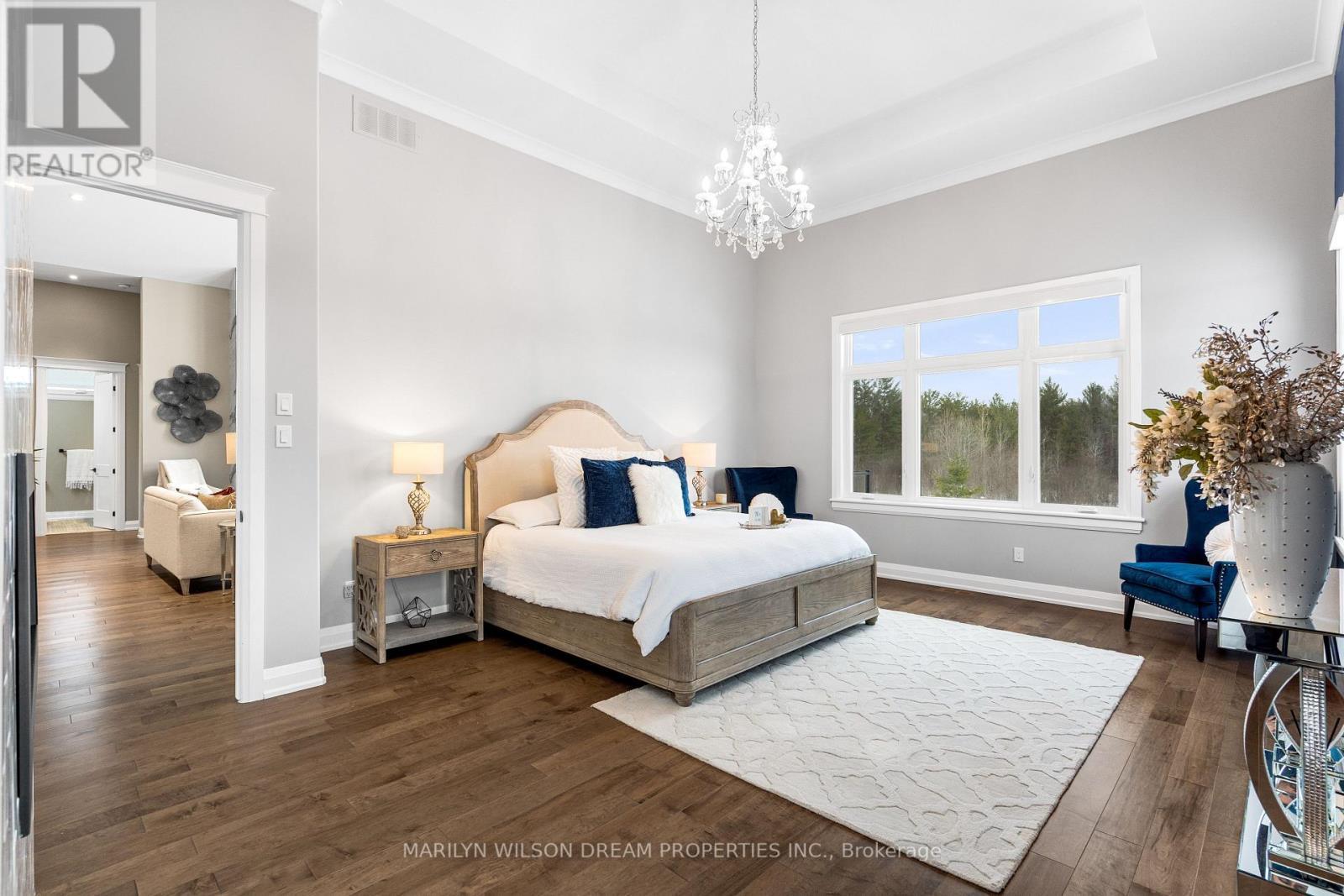 324 Hedley Way, Ottawa, ON - Indoor Photo Showing Bedroom