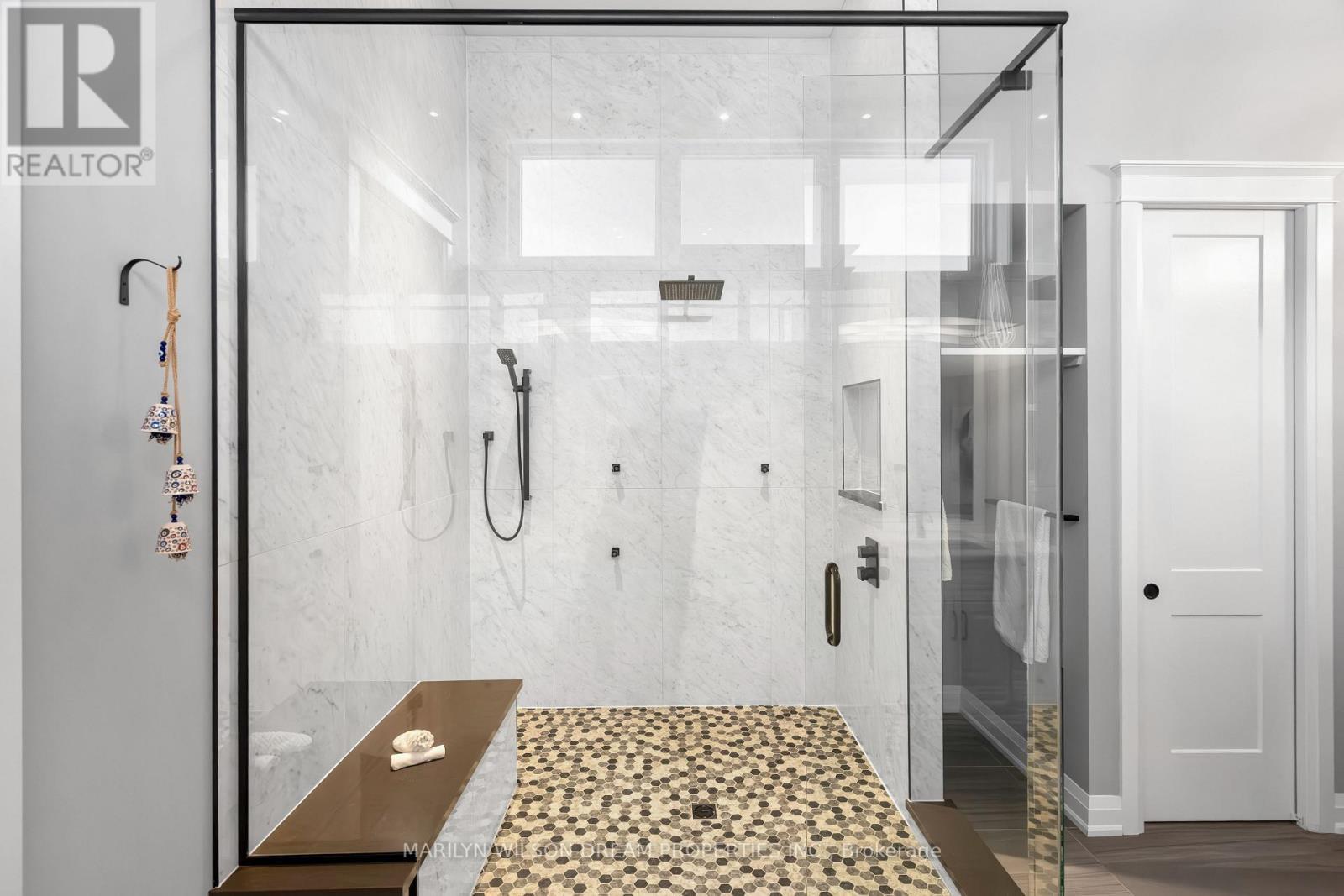 324 Hedley Way, Ottawa, ON - Indoor