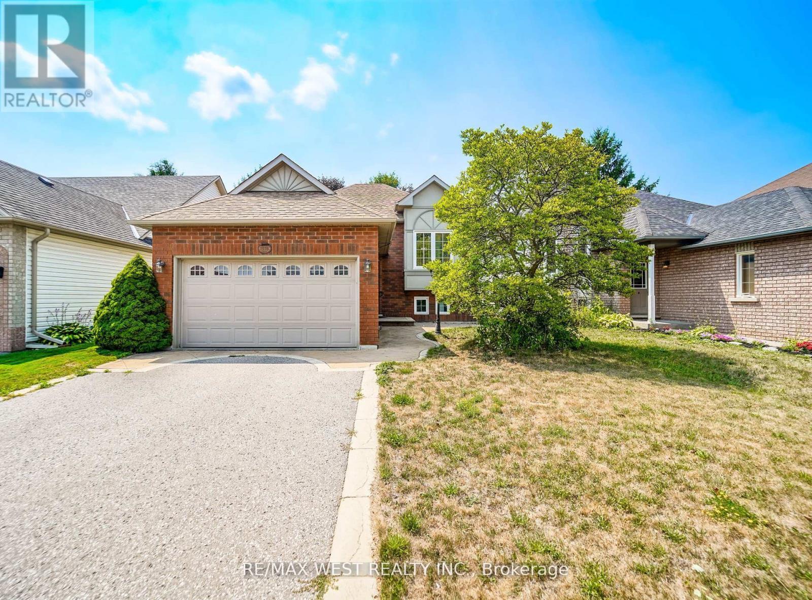 1976 Edenwood Drive, Oshawa, ON - Outdoor