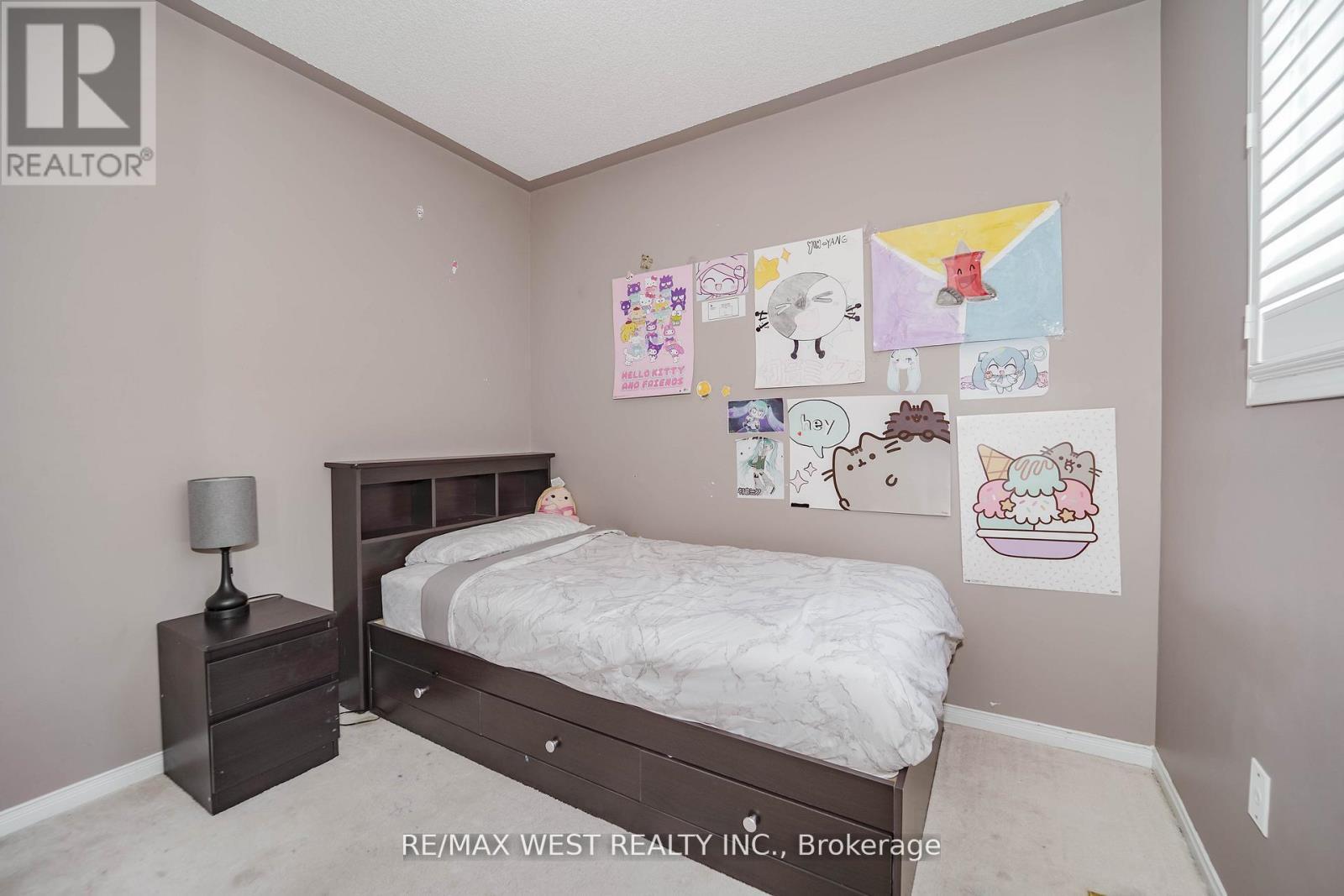 1976 Edenwood Drive, Oshawa, ON - Indoor Photo Showing Bedroom